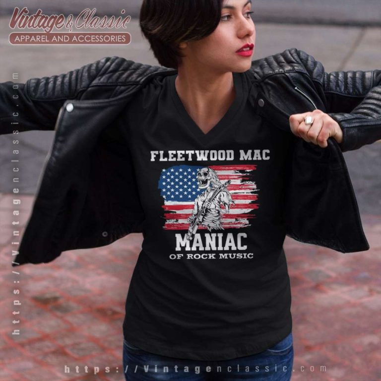 Maniac Of Rock Music Fleetwood Mac Usa Flag V Neck TShirt Maniac Of Rock Music Fleetwood Mac Usa Flag V Neck TShirt