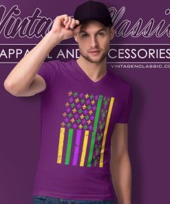 Mardi Gras Shirt American Flag Crawfish V Neck TShirt