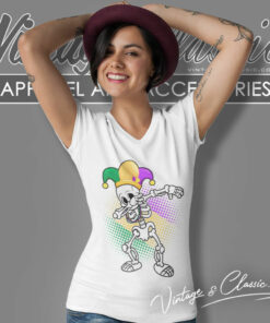 Mardi Gras Shirt Dabbing Skeleton V Neck TShirt