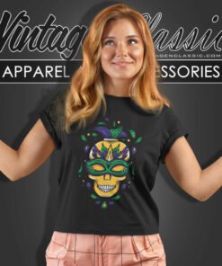 Mardi Gras Skull Mask Women T Shirt