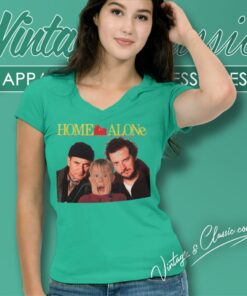 Merry Christmas Home Alone V Neck TShirt