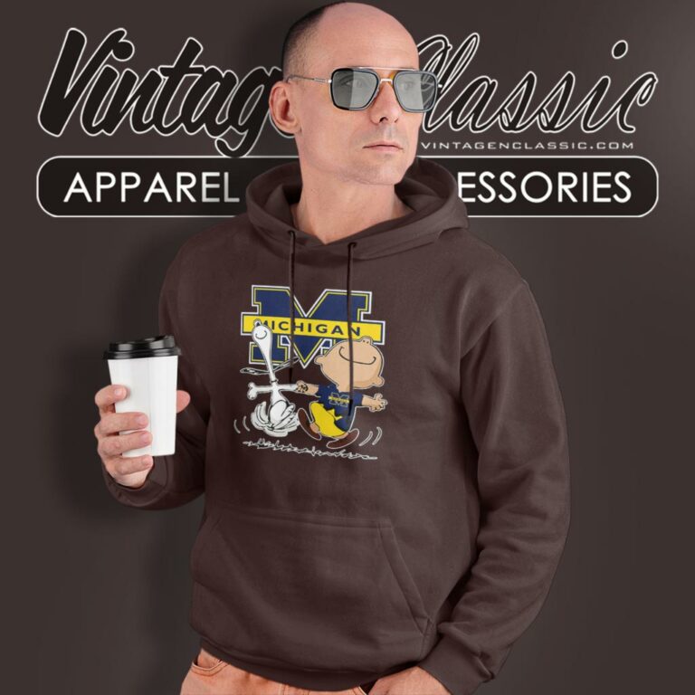 Michigan Wolverines Charlie Brown Snoopy Dancing Hoodie Michigan Wolverines Charlie Brown Snoopy Dancing Hoodie