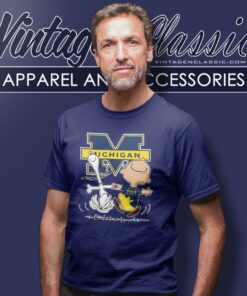 Michigan Wolverines Charlie Brown Snoopy Dancing Shirt 4 Michigan Wolverines Charlie Brown Snoopy Dancing T Shirt