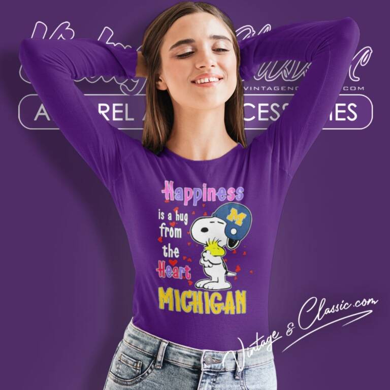 Michigan Wolverines Snoopy And Woodstock Happiness Is A Hug From The Heart Long Sleeve Tee Michigan Wolverines Snoopy And Woodstock Happiness Is A Hug From The Heart Long Sleeve Tee