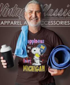 Michigan Wolverines Snoopy And Woodstock Happiness Is A Hug From The Heart Shirt 5 Michigan Wolverines Snoopy And Woodstock Happiness Is A Hug From The Heart V Neck TShirt