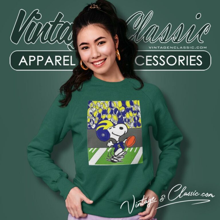 Michigan Wolverines Snoopy Wearing Maize And Blue Sweatshirt Michigan Wolverines Snoopy Wearing Maize And Blue Sweatshirt
