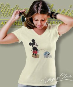 Mickey 49ers Piss On Detroit Lions V Neck TShirt