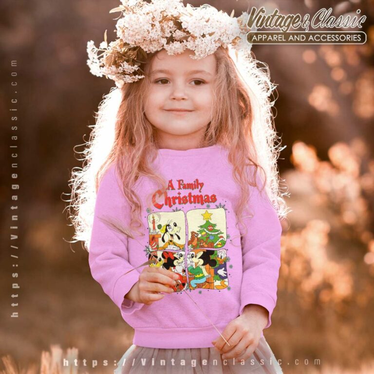Mickey And Friends Family Christmas kids Sweatshirt Mickey And Friends Family Christmas kids Sweatshirt
