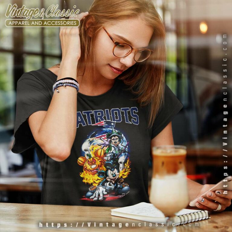 Mickey Vince Lombardi Trophy New England Patriots Women TShirt Mickey Vince Lombardi Trophy New England Patriots Women TShirt