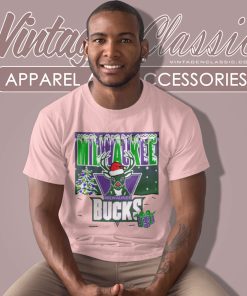Milwaukee Basketball Vintage Nba Ugly Christmas T Shirt