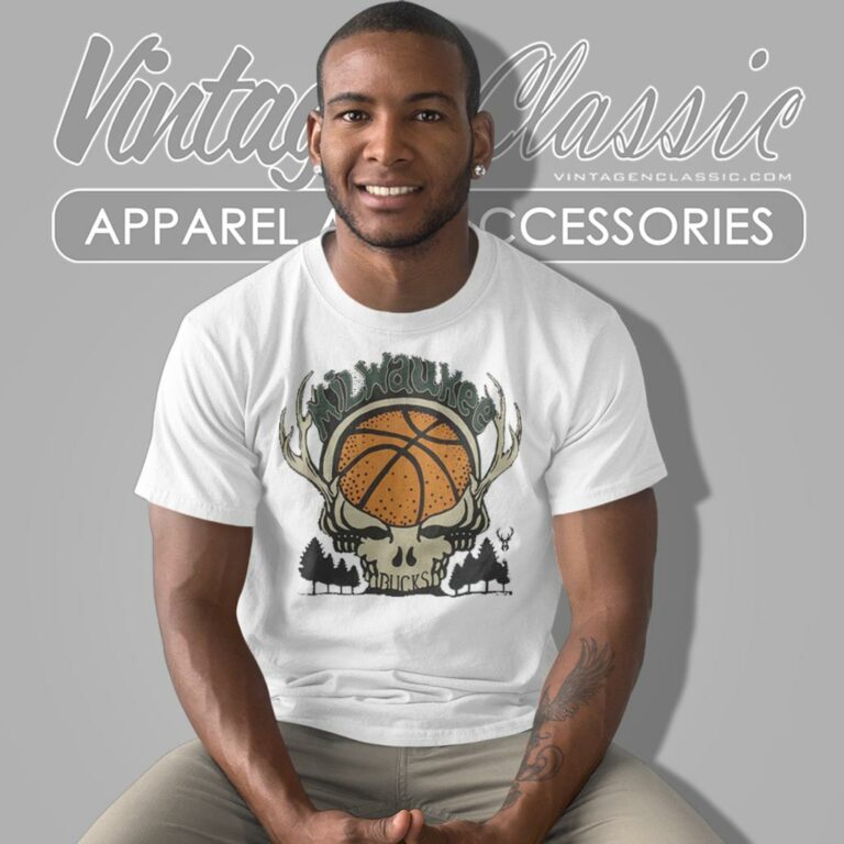 Milwaukee Bucks Grateful Dead Skull T Shirt Milwaukee Bucks Grateful Dead Skull T Shirt