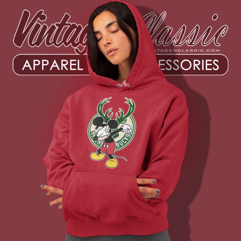 Milwaukee Bucks Nba Basketball Dabbing Mickey Disney Sports Hoodie Milwaukee Bucks Nba Basketball Dabbing Mickey Disney Sports Hoodie