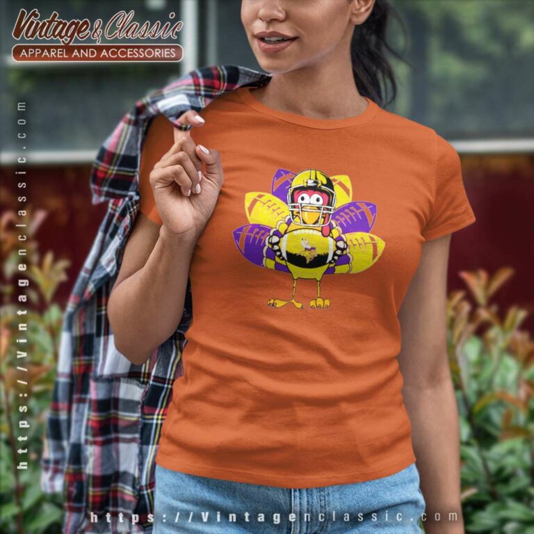Minnesota Vikings Turkey Thanksgiving Women TShirt Minnesota Vikings Turkey Thanksgiving Women TShirt
