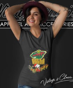 Minnesota Wild Santa Snoopy And Woodstock Christmas V Neck TShirt