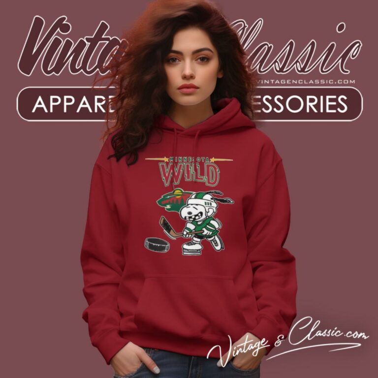 Minnesota Wild Snoopy Hockey Funny Hoodie Minnesota Wild Snoopy Hockey Funny Hoodie