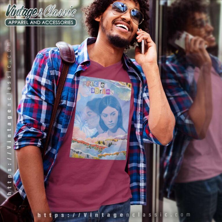 Minor Album Poster Gracie Abrams V Neck TShirt Minor Album Poster Gracie Abrams V Neck TShirt