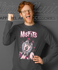Misfits Animated Long Sleeve Tee