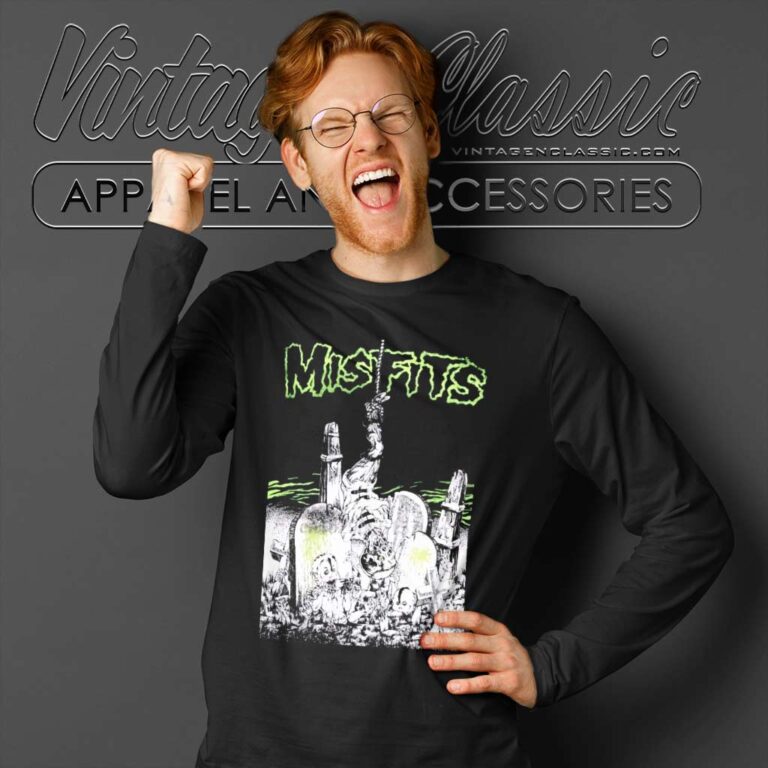 Misfits Graveyard Feast Long Sleeve Tee Misfits Graveyard Feast Long Sleeve Tee