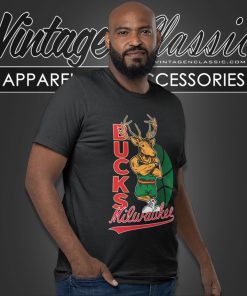 Mitchell Ness Milwaukee Bucks T Shirt