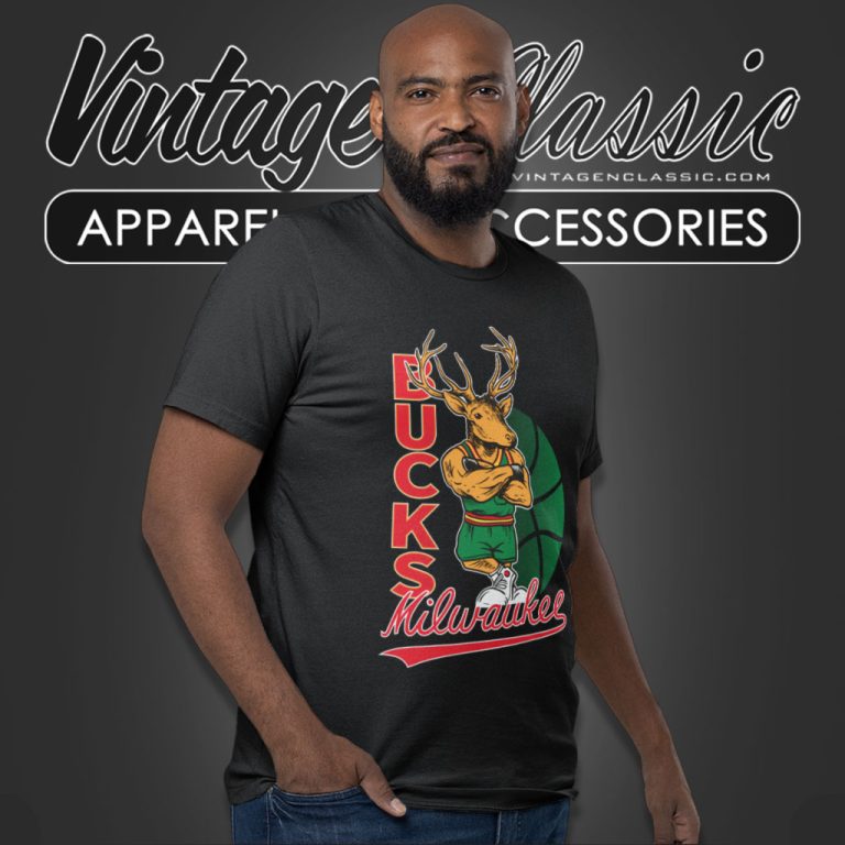 Mitchell Ness Milwaukee Bucks T Shirt Mitchell Ness Milwaukee Bucks T Shirt