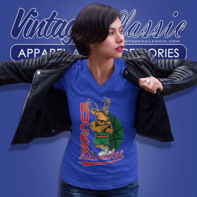 Mitchell Ness Milwaukee Bucks V Neck TShirt Mitchell Ness Milwaukee Bucks V Neck TShirt