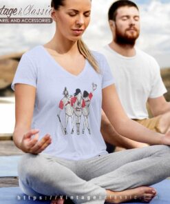 Mlb Atlanta Braves G Iii 4her By Carl Banks Illustration Ringer V Neck TShirt