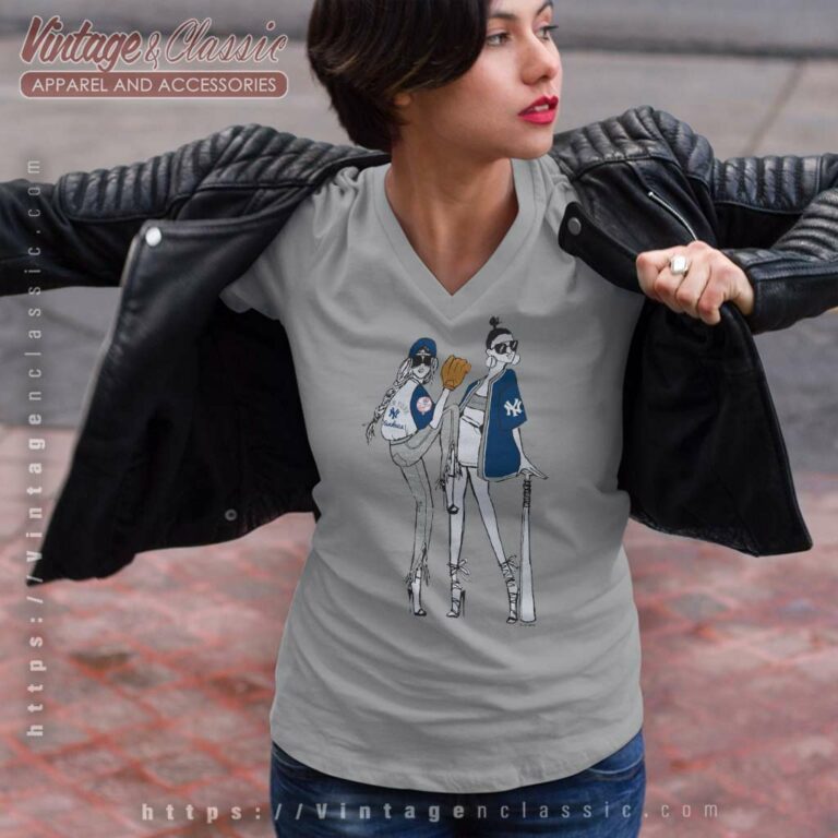 Mlb New York Yankees G Iii 4her By Carl Banks Baseball Girls V Neck TShirt Mlb New York Yankees G Iii 4her By Carl Banks Baseball Girls V Neck TShirt