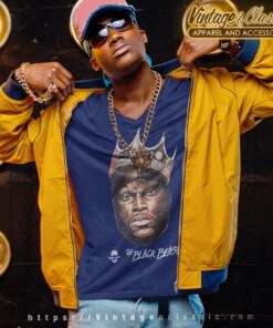 Mma Derrick Lewis The Black Beast Knockout King V Neck TShirt