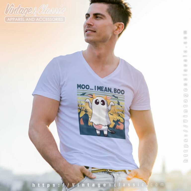 Moo I Mean Boo Halloween Cow Ghost Moo Cow V Neck TShirt Moo I Mean Boo Halloween Cow Ghost Moo Cow V Neck TShirt