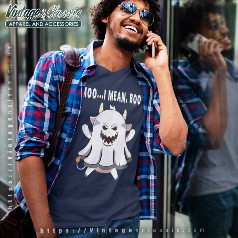 Moo I Mean Boo Pumpkin Moon Cow Ghost Halloween V Neck TShirt Moo I Mean Boo Pumpkin Moon Cow Ghost Halloween V Neck TShirt