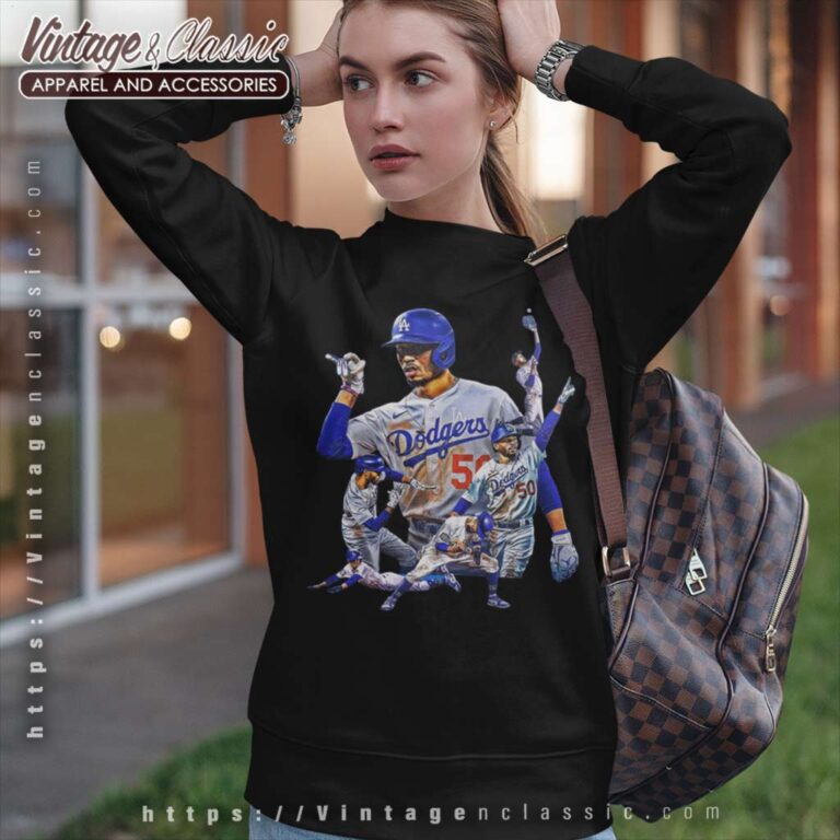 Mookie Betts Los Angeles Dodgers Sweatshirt Mookie Betts Los Angeles Dodgers Sweatshirt