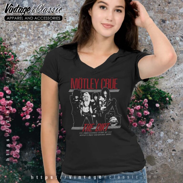 Motley Crue The Dirt Vneck Motley Crue The Dirt Vneck