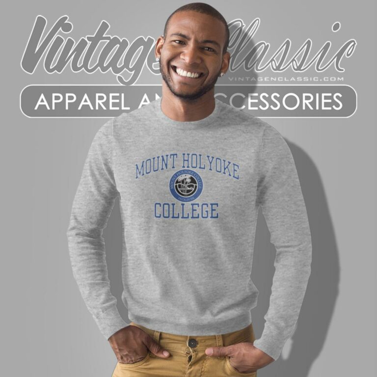 Mount Holyoke College Sweatshirt Mount Holyoke College Sweatshirt