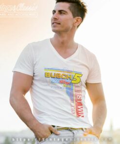 Nascar Kyle Busch 5 Kelloggs Racing V Neck TShirt