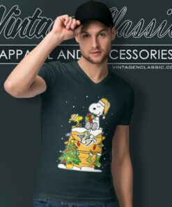 Nashville Predators Snoopy And Woodstock Christmas Tree V Neck TShirt