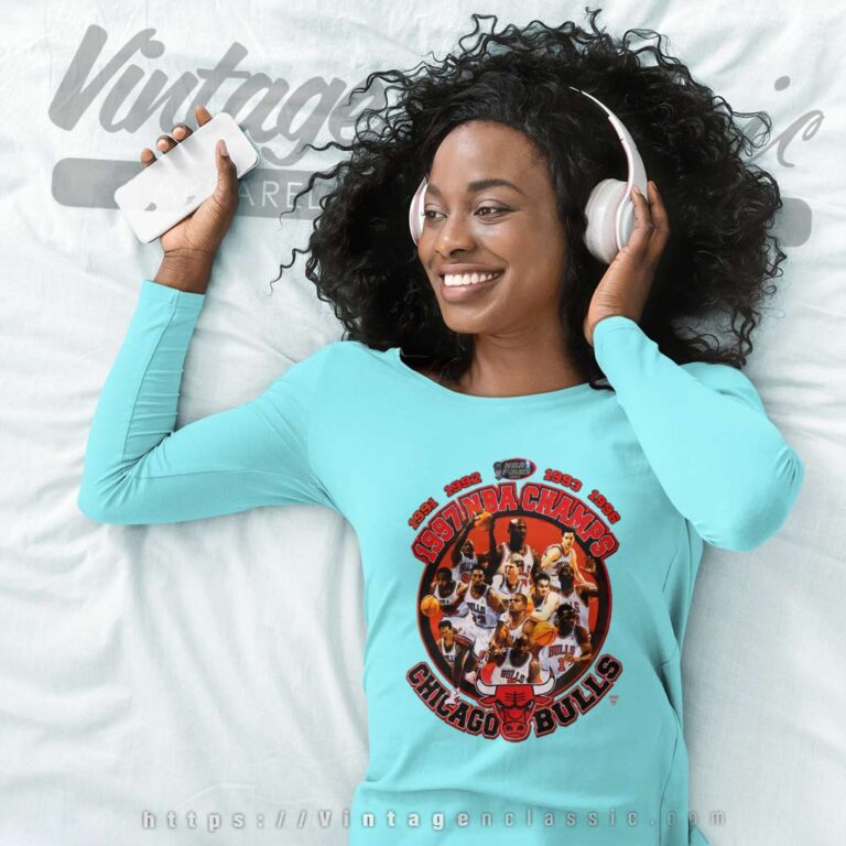 Nba Chicago Bulls 1997 Champions Starter Long Sleeve Tee Nba Chicago Bulls 1997 Champions Starter Long Sleeve Tee