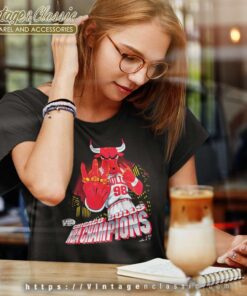 Nba Finals 1998 Champions Chicago Bulls Graphic Nba Finals 1998 Champions Chicago Bulls Graphic Women TShirt