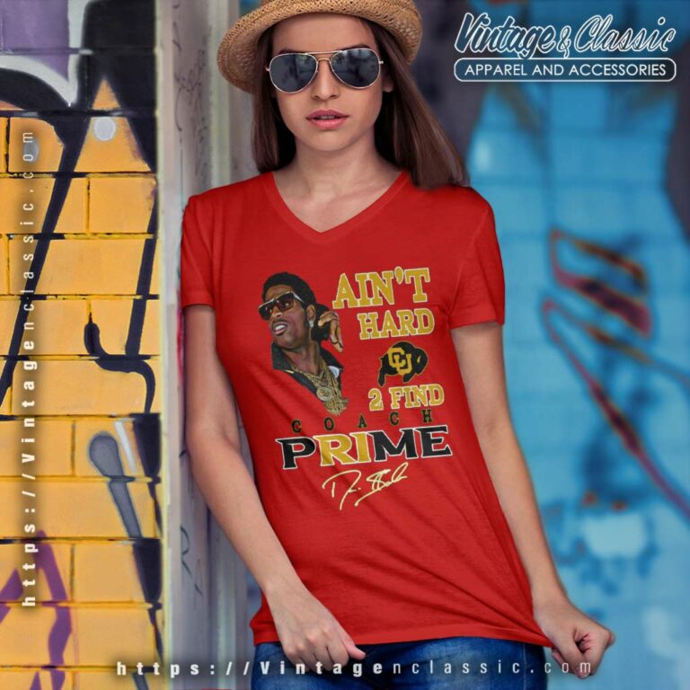 Ncaa Colorado Buffaloes Prime Time I Aint Hard To Find V Neck TShirt Ncaa Colorado Buffaloes Prime Time I Aint Hard To Find V Neck TShirt