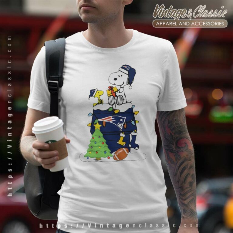 New England Patriots Christmas Snoopy T Shirt New England Patriots Christmas Snoopy T Shirt