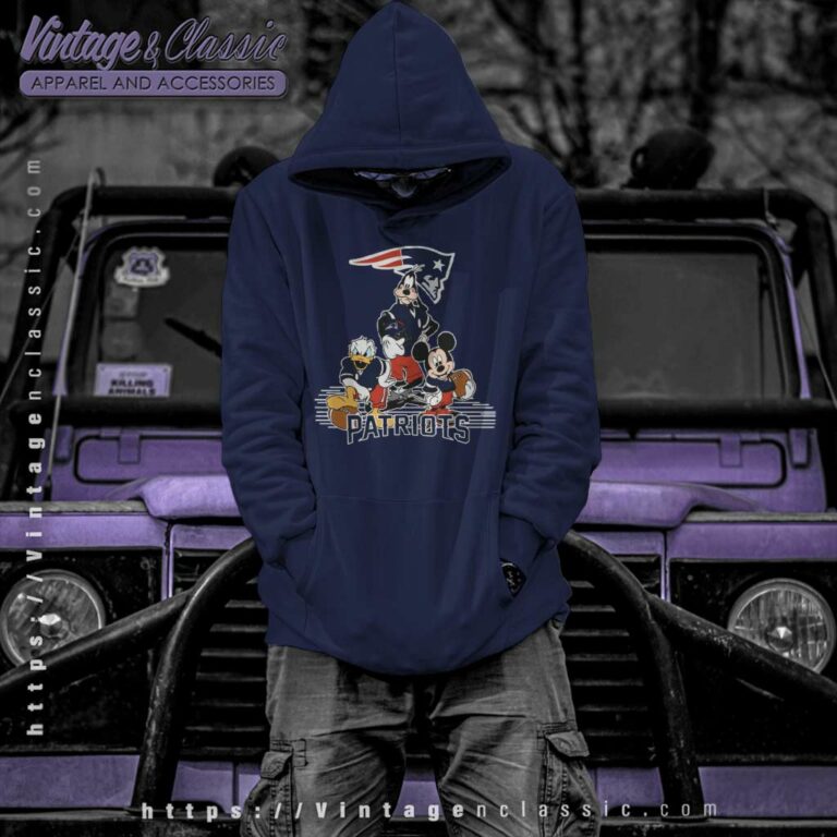 New England Patriots Mickey Mouse Donald Duck Goofy Football Hoodie New England Patriots Mickey Mouse Donald Duck Goofy Football Hoodie