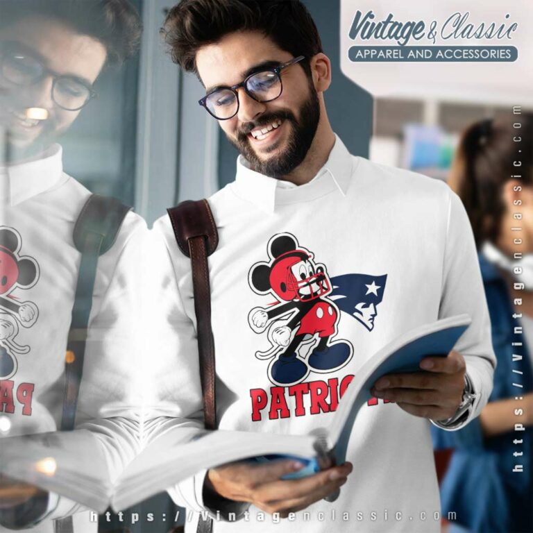 New England Patriots Mickey Mouse Nfl Sweatshirt New England Patriots Mickey Mouse Nfl Sweatshirt