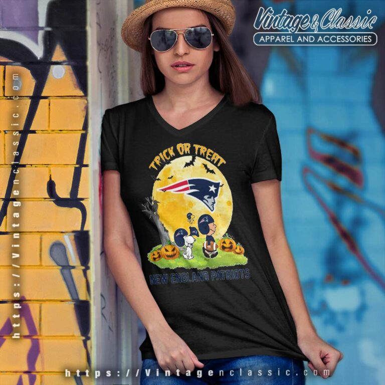 New England Patriots Snoopy Charlie Brown Halloween Trick Or Treat V Neck TShirt New England Patriots Snoopy Charlie Brown Halloween Trick Or Treat V Neck TShirt