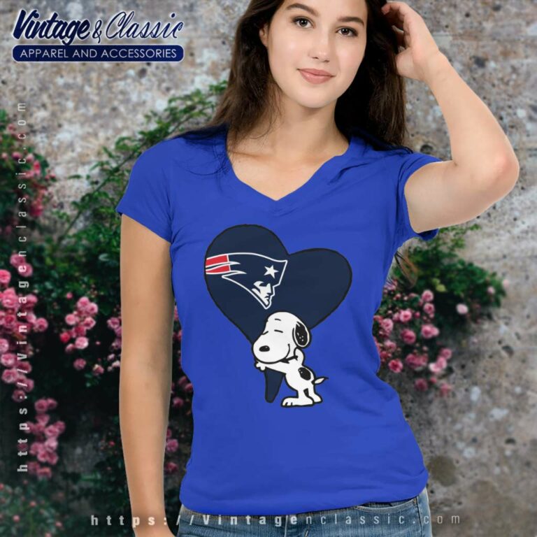 New England Patriots Snoopy In My Heart Football V Neck TShirt New England Patriots Snoopy In My Heart Football V Neck TShirt