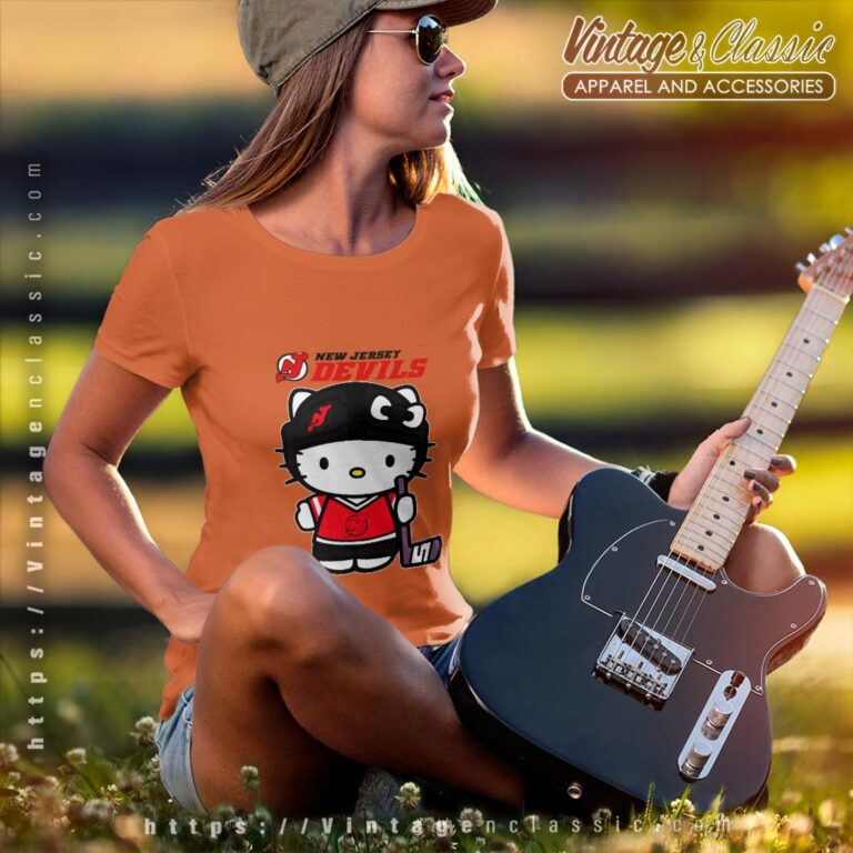New Jersey Devils Hello Kitty Shirt Women T shirt New Jersey Devils Hello Kitty Shirt Women T shirt