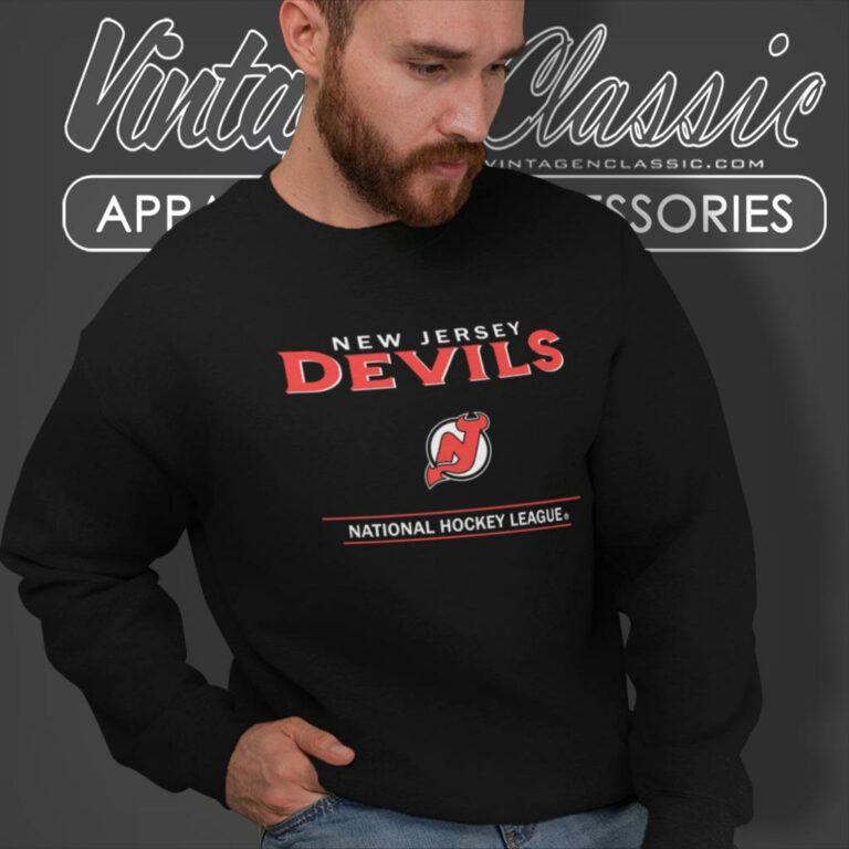 New Jersey Devils Nhl Vintage Sweatshirt New Jersey Devils Nhl Vintage Sweatshirt