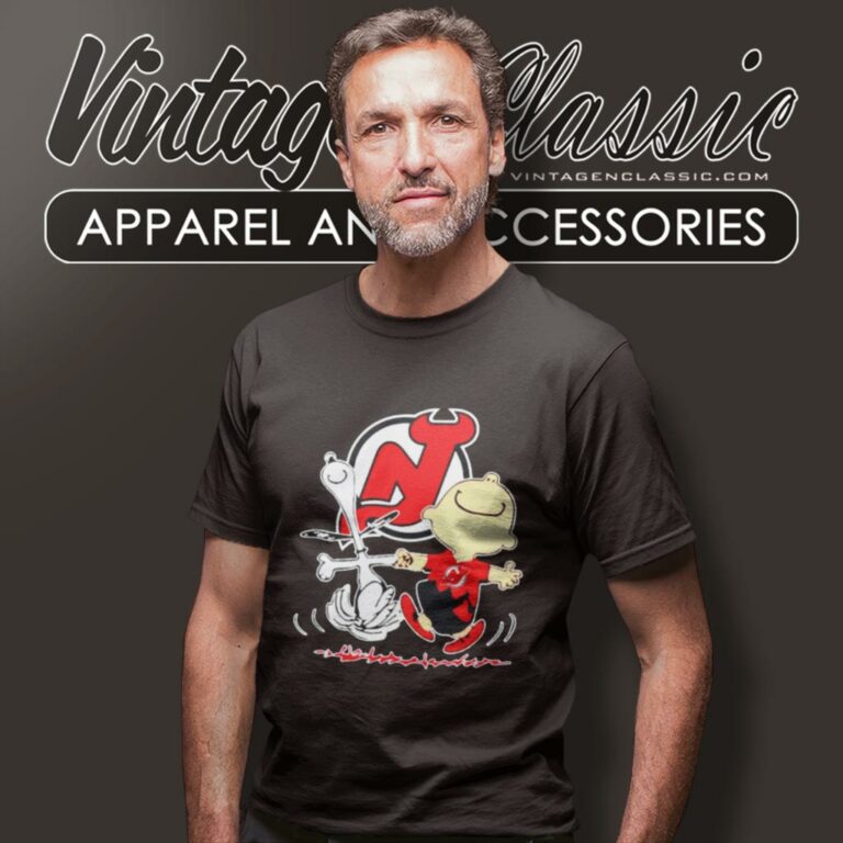 New Jersey Devils Snoopy And Charlie Brown Dancing T Shirt New Jersey Devils Snoopy And Charlie Brown Dancing T Shirt