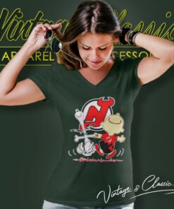 New Jersey Devils Snoopy And Charlie Brown Dancing V Neck TShirt
