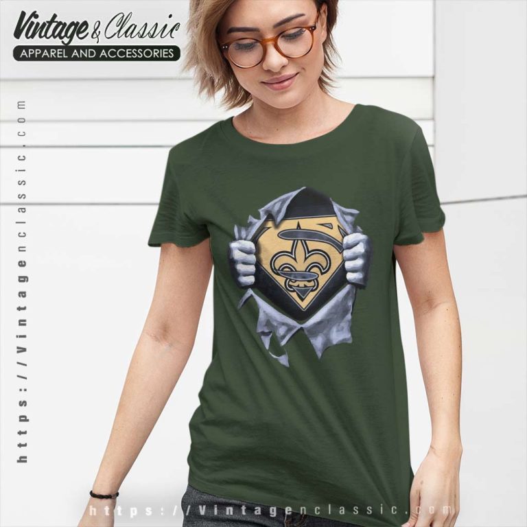 New Orleans Saints Superman Logo Women TShirt New Orleans Saints Superman Logo Women TShirt