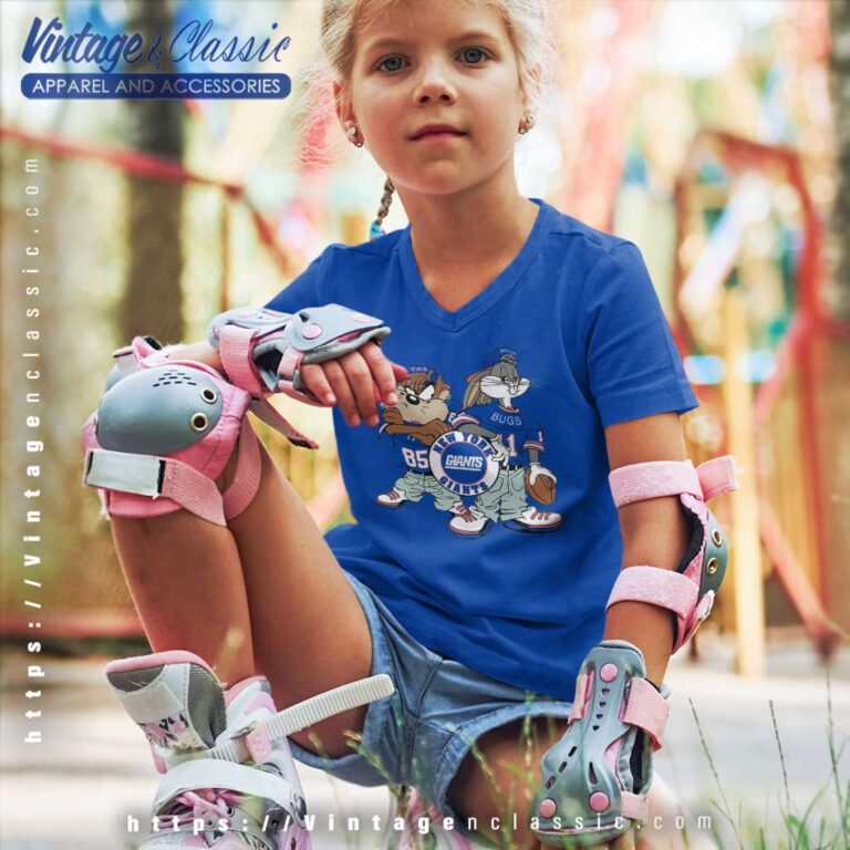 New York Giants Looney Tunes Youth V Neck New York Giants Looney Tunes Youth V Neck