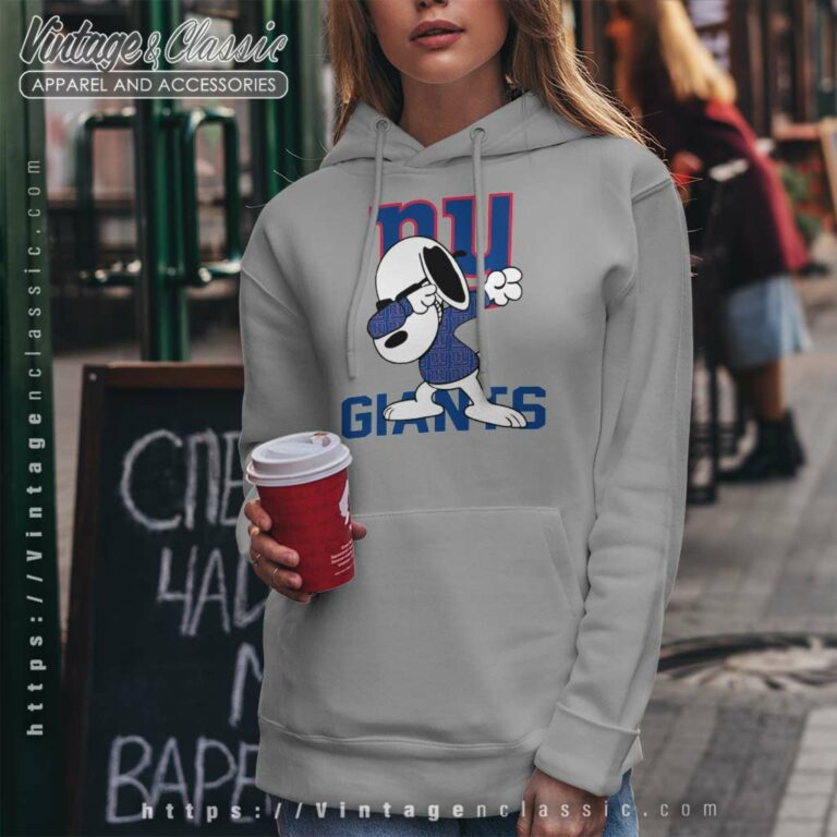 New York Giants Snoopy Dabbing Hoodie New York Giants Snoopy Dabbing Hoodie